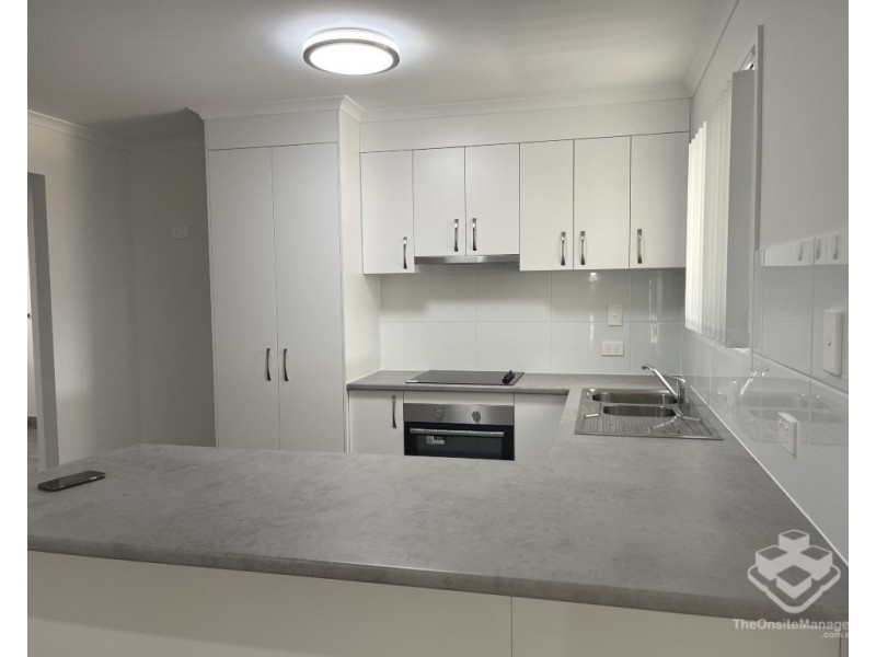 54 Girraween Way, Eli Waters QLD 4655