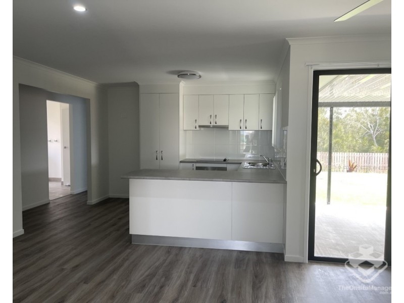 54 Girraween Way, Eli Waters QLD 4655