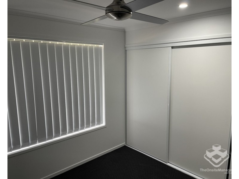 54 Girraween Way, Eli Waters QLD 4655