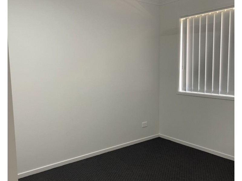 54 Girraween Way, Eli Waters QLD 4655