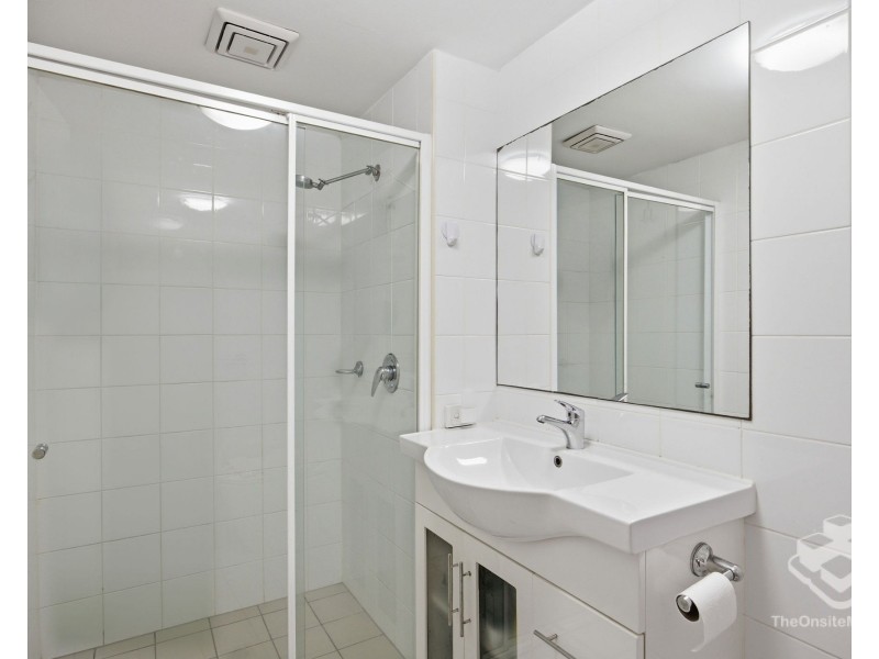 ID:21190997/6 Rose Street, Southport QLD 4215