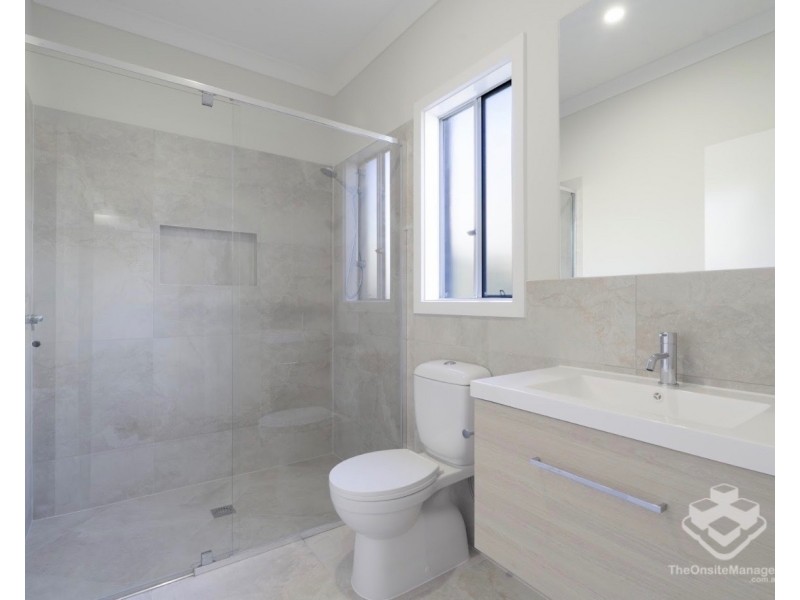 43 Suncrest Mews, Redbank Plains QLD 4301