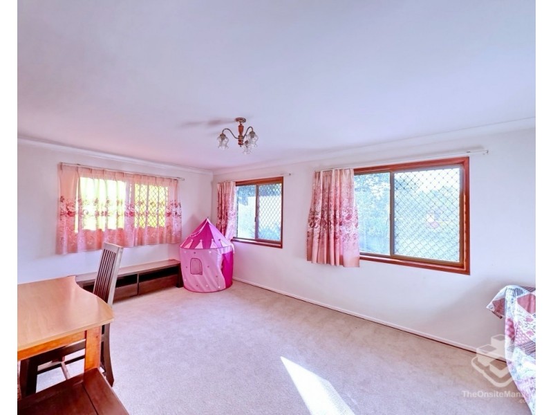 86 Andaman Street, Jamboree Heights QLD 4074