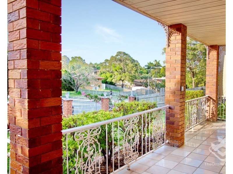 86 Andaman Street, Jamboree Heights QLD 4074