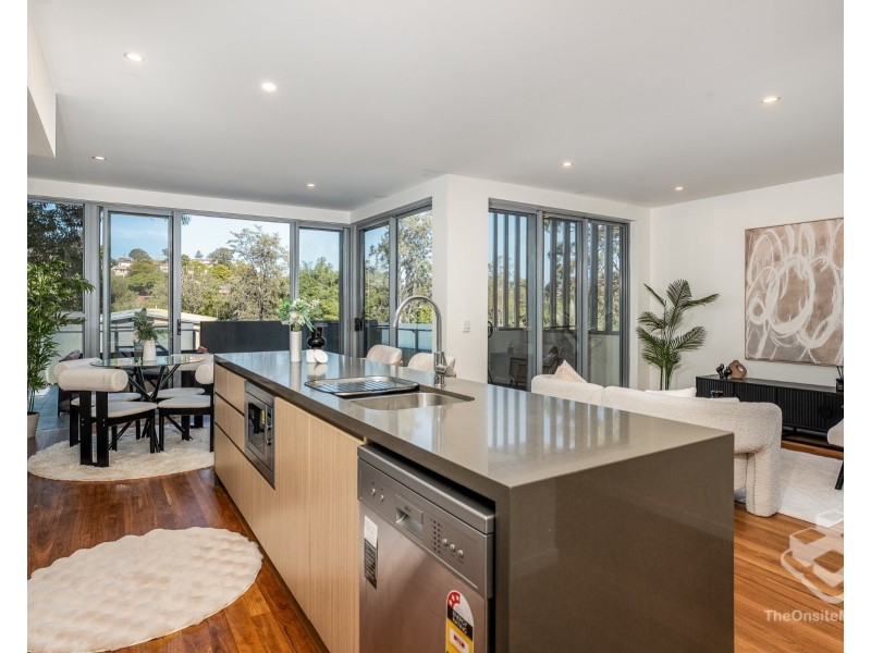 ID:21191052/56 Bellevue Terrace, St Lucia QLD 4067