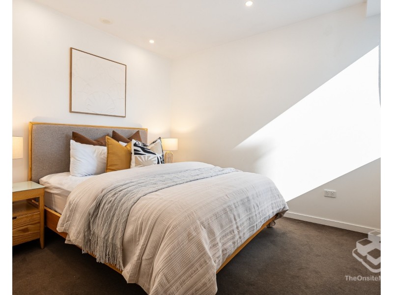ID:21191052/56 Bellevue Terrace, St Lucia QLD 4067