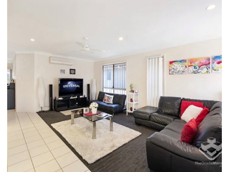24 Silver Gull Street, Coomera QLD 4209