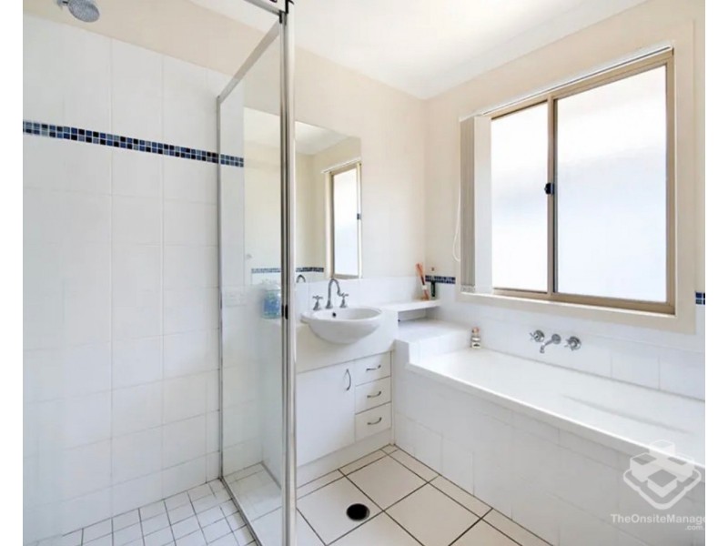 24 Silver Gull Street, Coomera QLD 4209