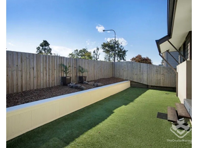 24 Silver Gull Street, Coomera QLD 4209