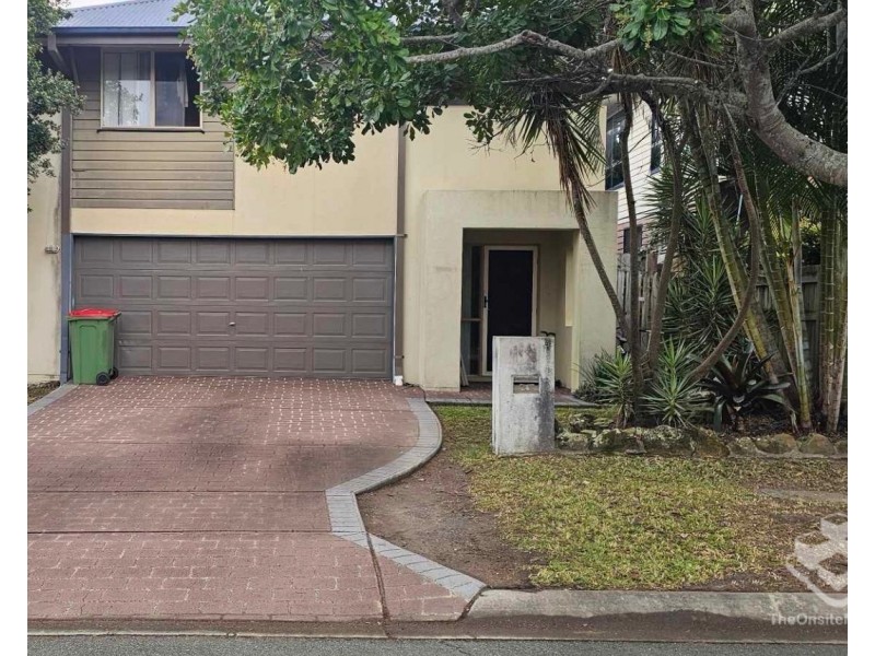 24 Silver Gull Street, Coomera QLD 4209