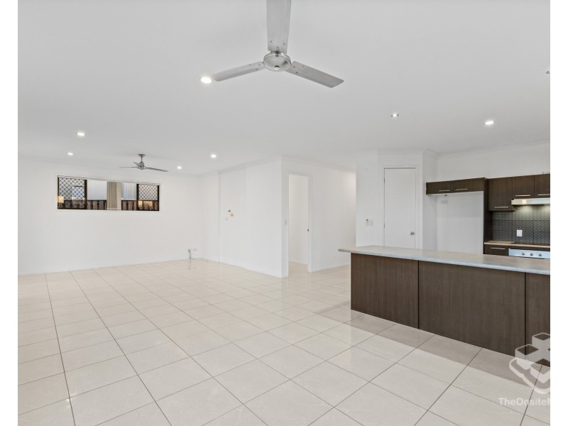 9 Saleya Drive, Varsity Lakes QLD 4227