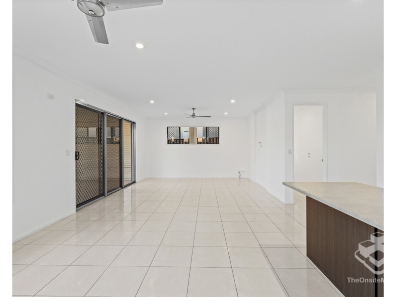 9 Saleya Drive, Varsity Lakes QLD 4227