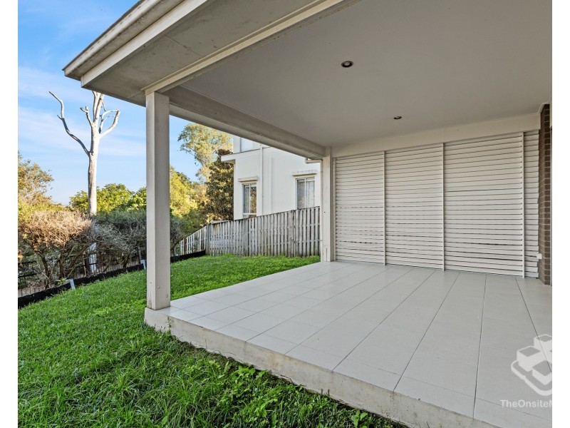 9 Saleya Drive, Varsity Lakes QLD 4227