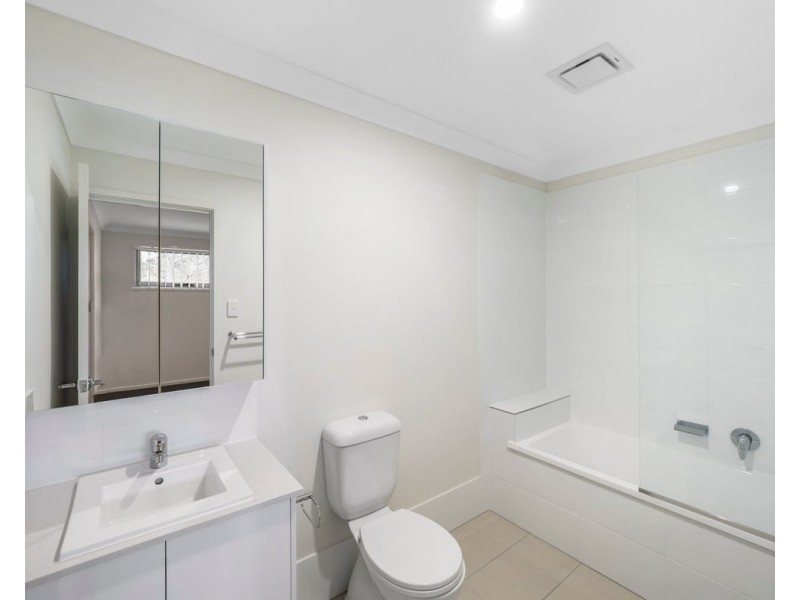 130/5 Angela Way, Pimpama QLD 4209