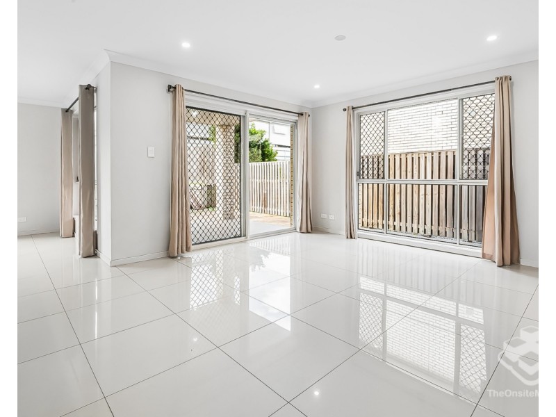 8 Anook Avenue, Browns Plains QLD 4118