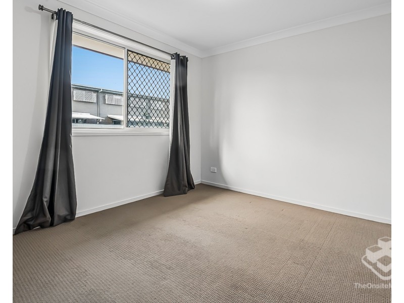 8 Anook Avenue, Browns Plains QLD 4118