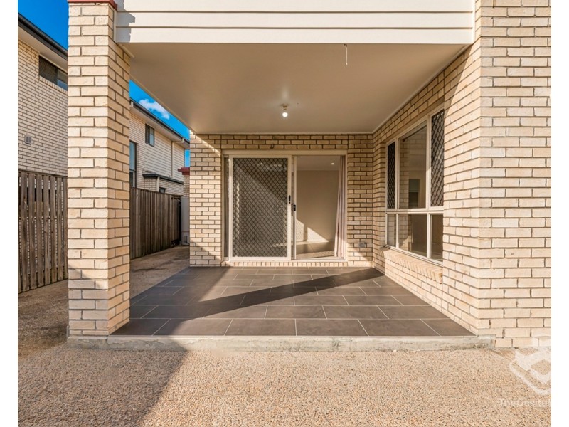 8 Anook Avenue, Browns Plains QLD 4118