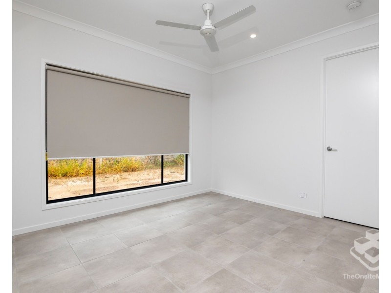 68 Redcomb Drive, Park Ridge QLD 4125
