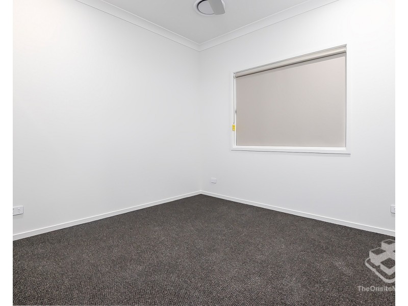 68 Redcomb Drive, Park Ridge QLD 4125