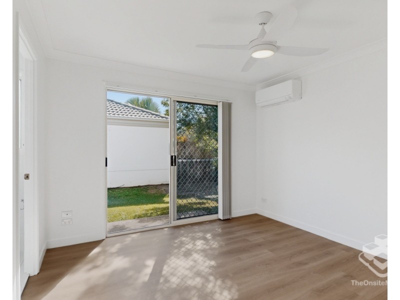 31 Langport Parade, Mudgeeraba QLD 4213