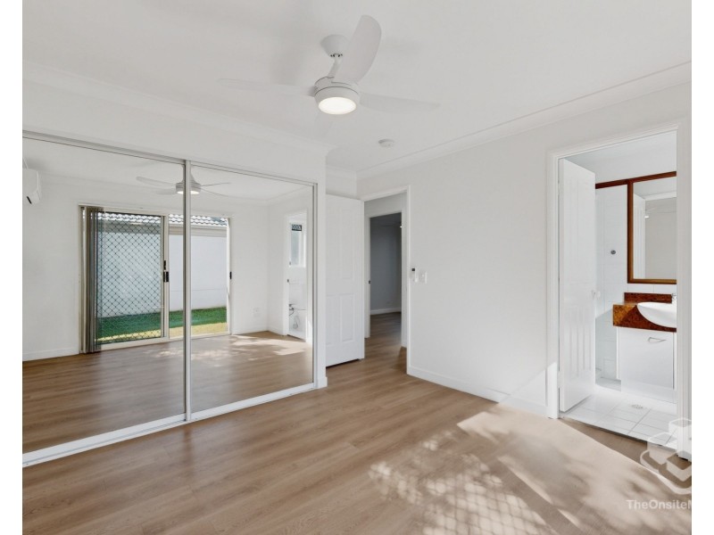 31 Langport Parade, Mudgeeraba QLD 4213