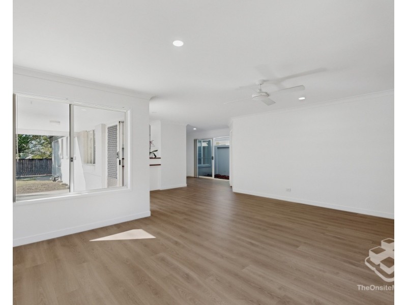 31 Langport Parade, Mudgeeraba QLD 4213