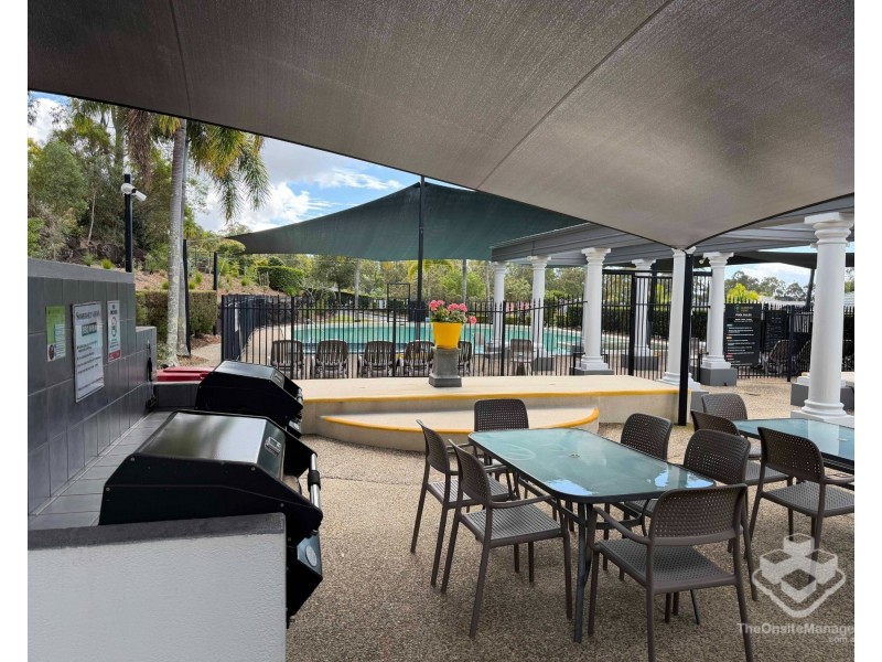 31 Langport Parade, Mudgeeraba QLD 4213