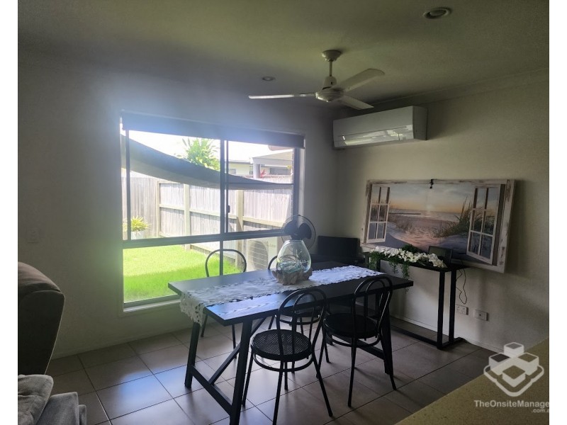 ID:21191352/230 Pulgul, Urangan QLD 4655