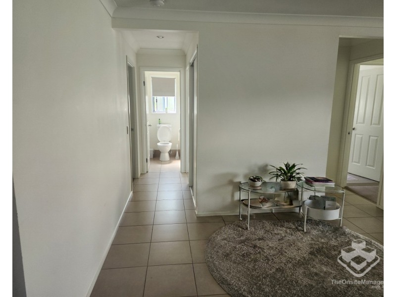 ID:21191352/230 Pulgul, Urangan QLD 4655