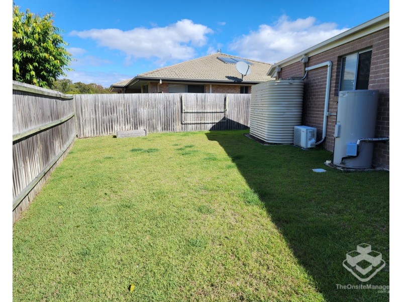 ID:21191352/230 Pulgul, Urangan QLD 4655