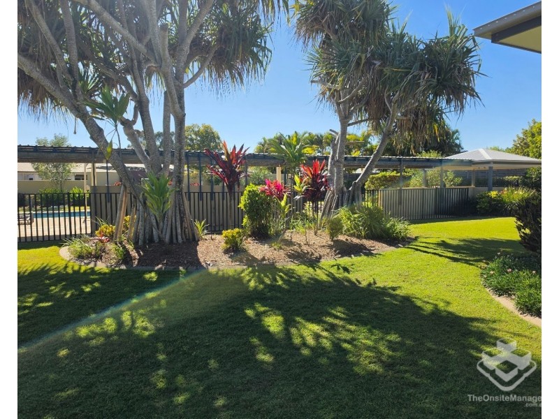 ID:21191352/230 Pulgul, Urangan QLD 4655