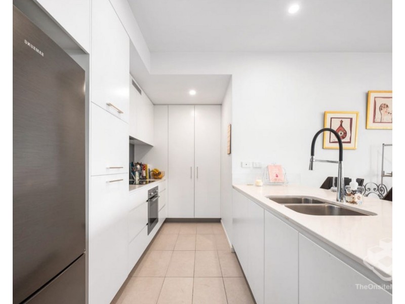 2305/30 Johnston Street, Bulimba QLD 4171