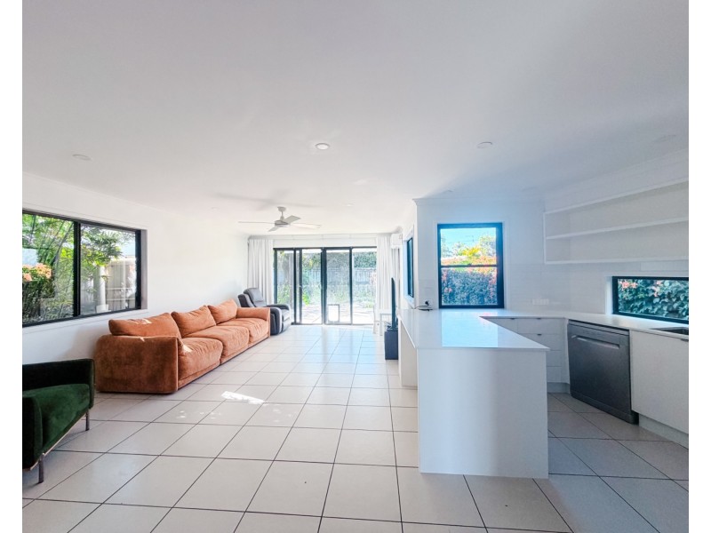 56 Allambie Street, Maroochydore QLD 4558