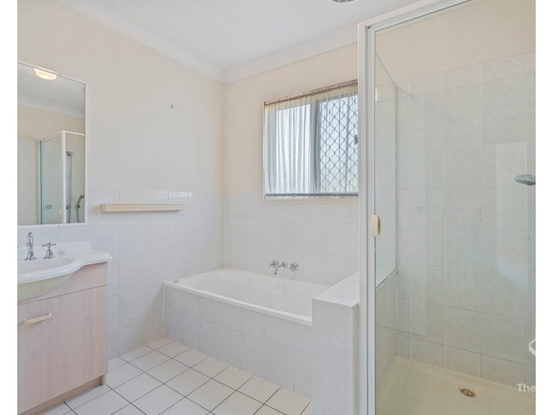 ID:21191657/9 Bayside Court, Thorneside QLD 4158