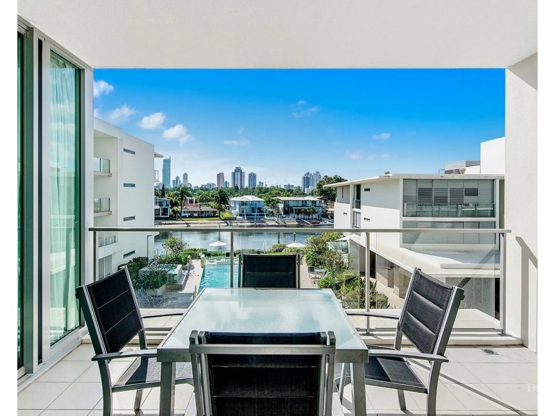 ID:21191682/ 33 T E Peters Drive, Broadbeach QLD 4218