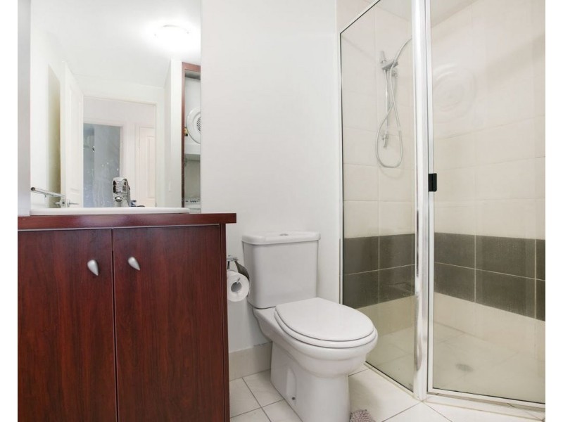 ID:21191702/19-23 Minnie Street, Parramatta Park QLD 4870