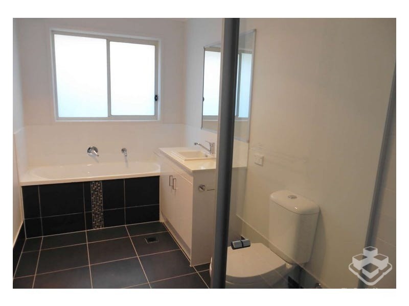 7 Bluestone Drive, Logan Reserve QLD 4133