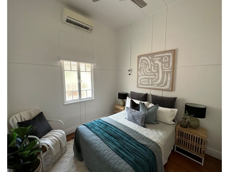 24 Maryvale Street, West End QLD 4810