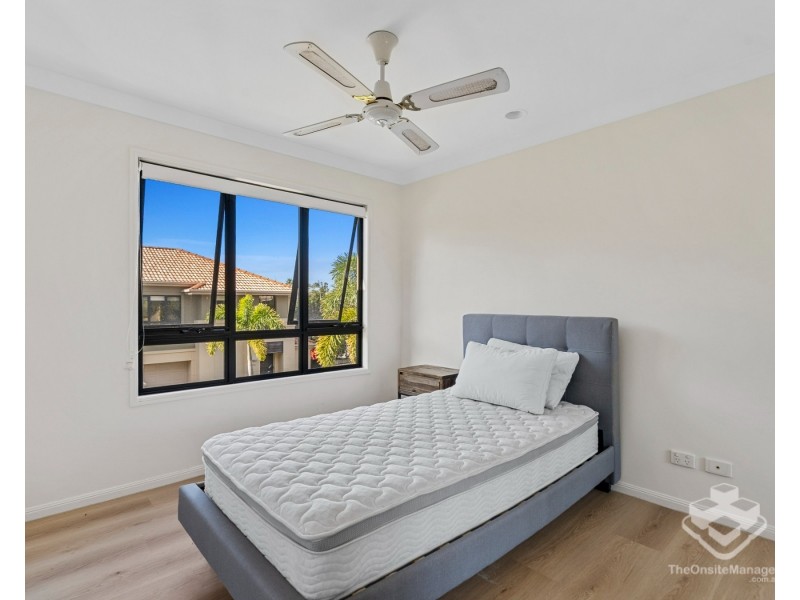17/5 Assembly Drive, Varsity Lakes QLD 4227