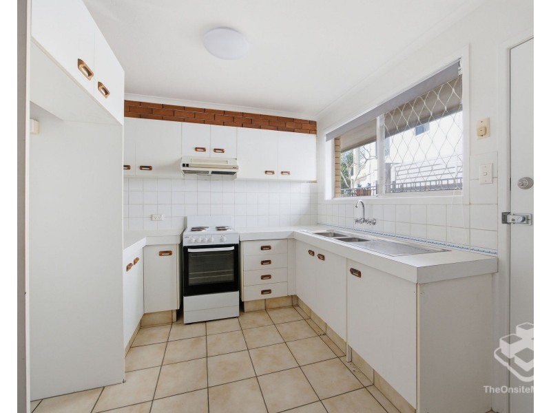 2/2012 Gold Coast Highway, Miami QLD 4220