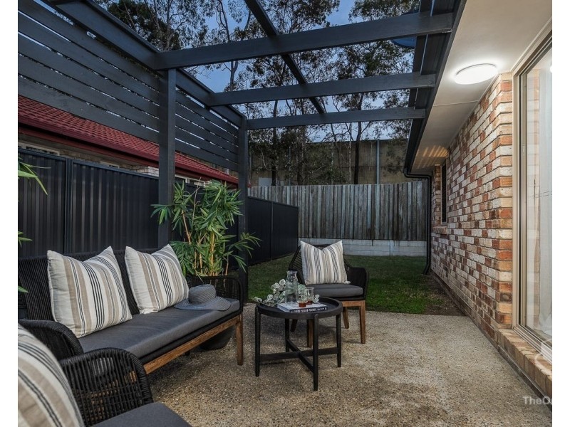 72 Watarrka Drive, Parkinson QLD 4115