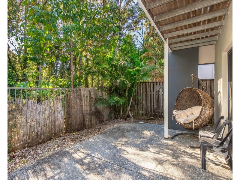 20/2 Jefferson Court, Upper Coomera QLD 4209