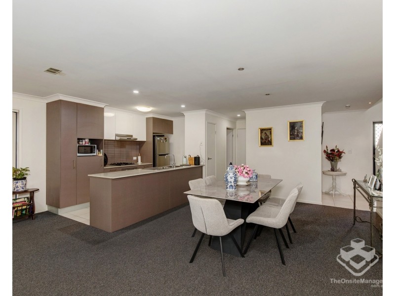20/2 Jefferson Court, Upper Coomera QLD 4209