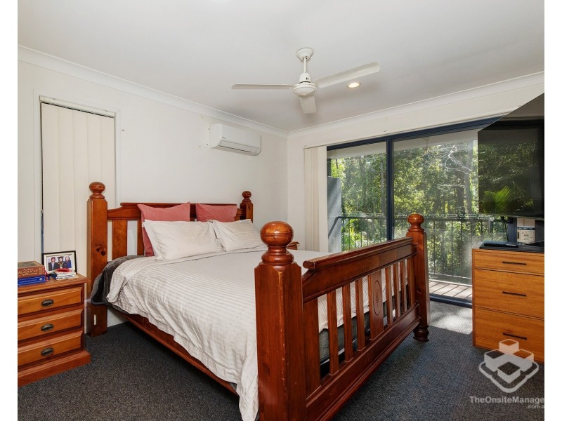 20/2 Jefferson Court, Upper Coomera QLD 4209