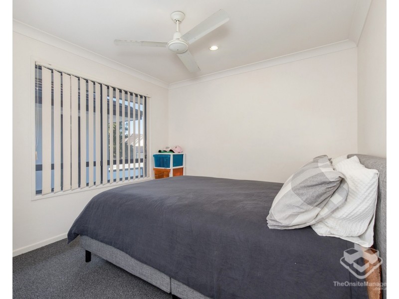 20/2 Jefferson Court, Upper Coomera QLD 4209