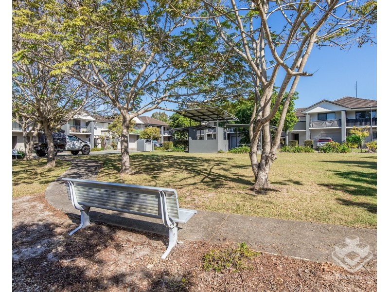 20/2 Jefferson Court, Upper Coomera QLD 4209