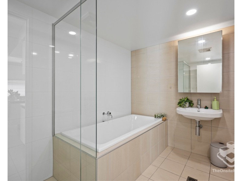 ID:21191930/6 Mariners Drive, Townsville City QLD 4810