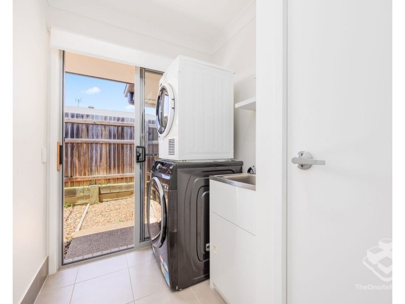 41 O’Connell Pde, Urraween QLD 4655