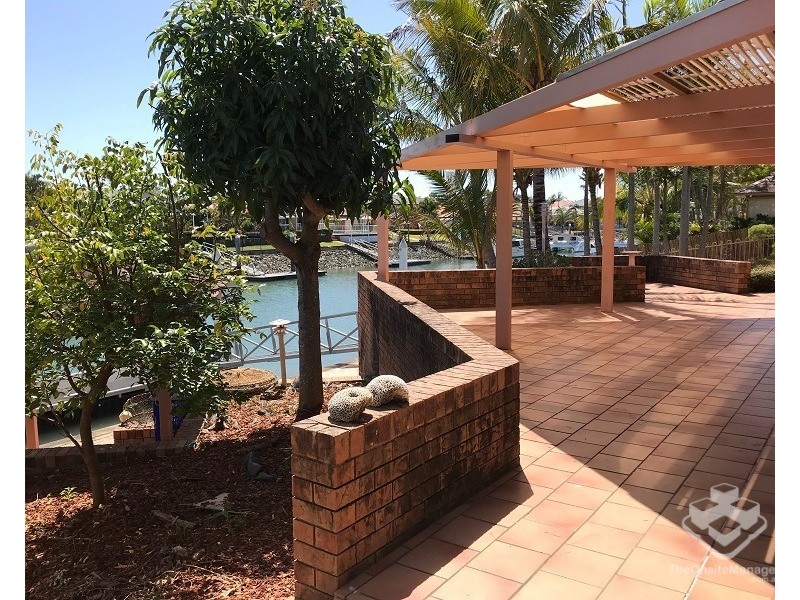 18 Keel Street, Birkdale QLD 4159