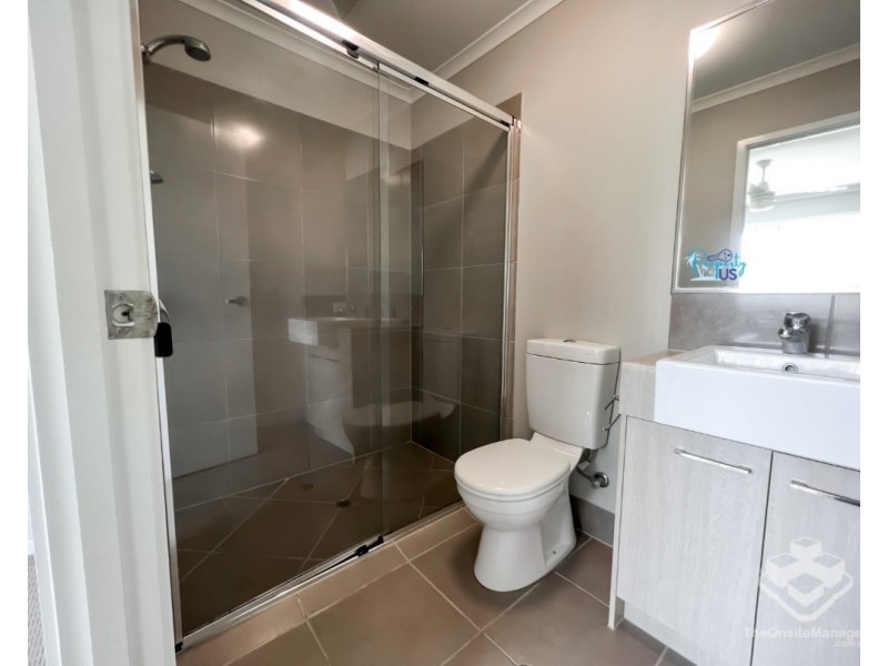 4/10 Crayfish Street, Mountain Creek QLD 4557
